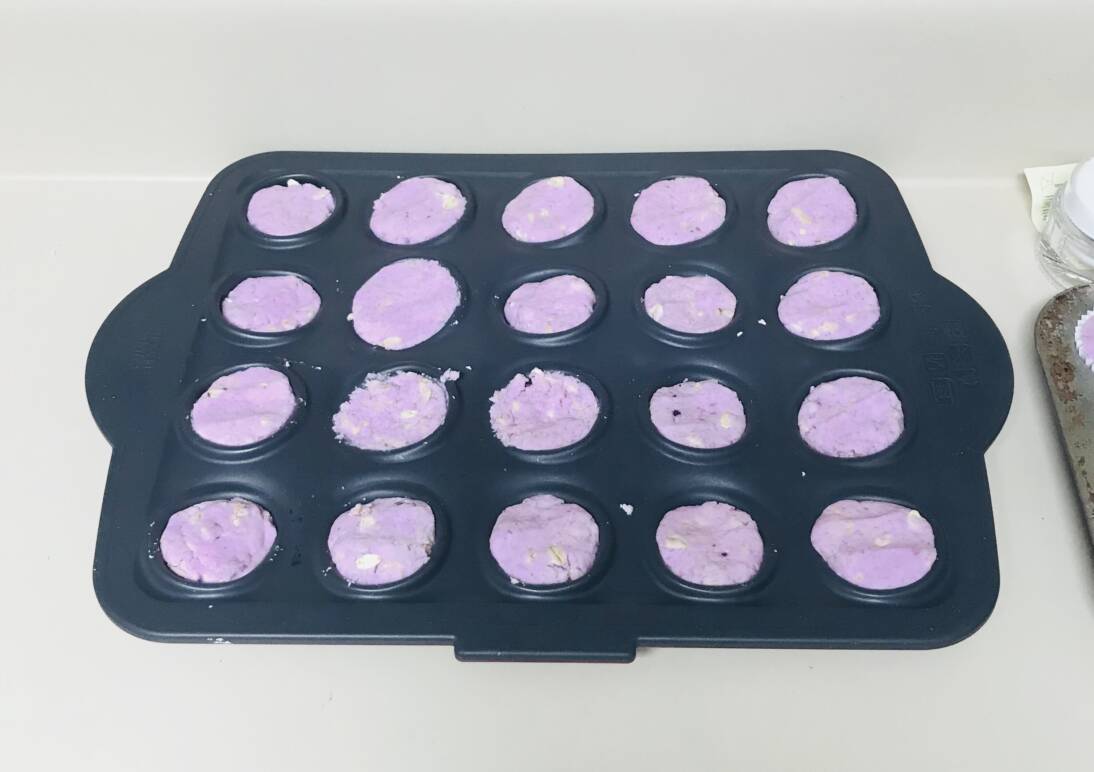DIY Lavender Oatmeal Bath Bombs