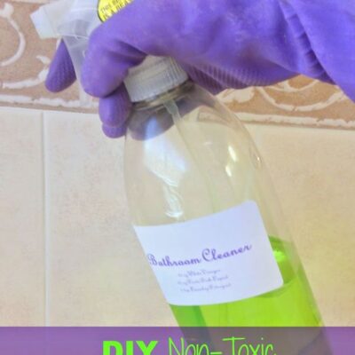 DIY Non-Toxic Bathroom Cleaner