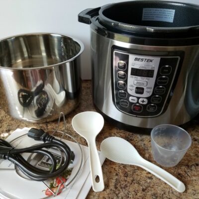 Easy Cooking with a Pressure Cooker by Bestek