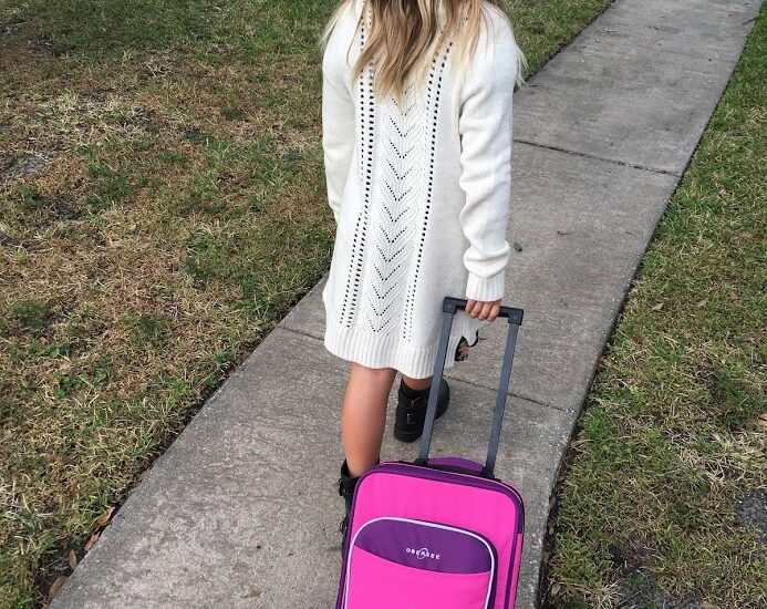 Obersee Luggage For Kids - Great for Holiday Travel