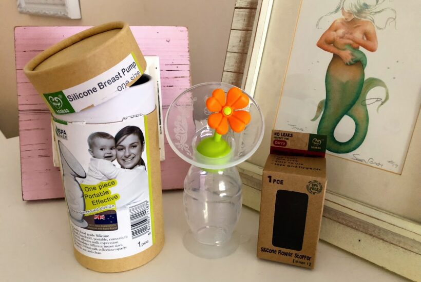 Haakaa Silicone Breast Pump with Silicone Flower Stopper is the Casual Pump Moms NEED
