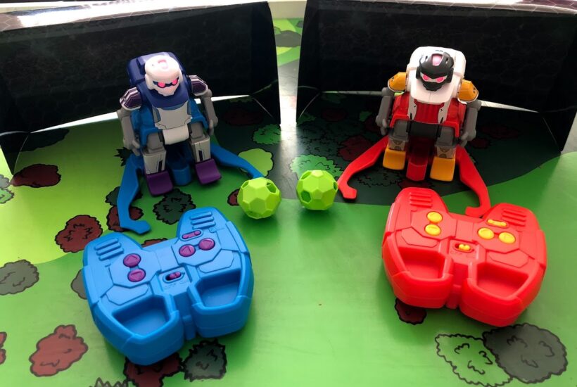 Battle Robots in a Game of Soccer in Soccerborg