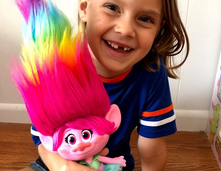DreamWorks Trolls New Episodes on Netflix & Trolls Toys!