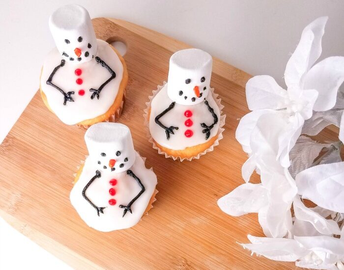Melted Snowman Cupcakes