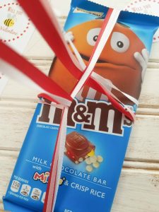 Simple Valentine Gifts for Friends &amp; FREE Printable - Outnumbered 3 to 1