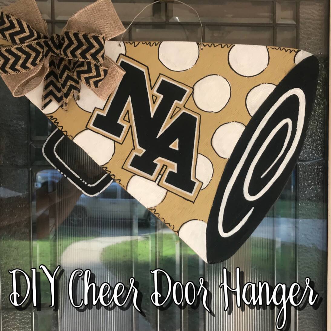 DIY Cheer Door Hanger
