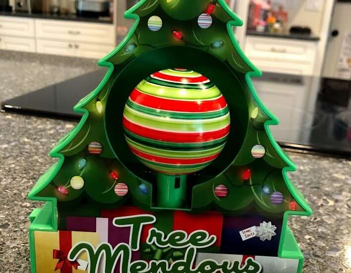 TreeMendous Ornament Decorator Review