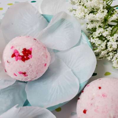 valentine bath bombs