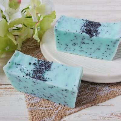 Homemade Mint Poppy Seed Soap