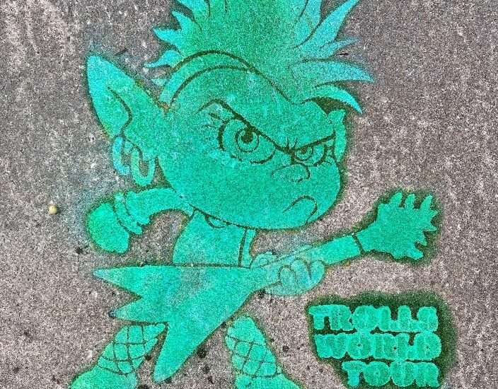 #TrollsChalkArt to Celebrate Trolls World Tour