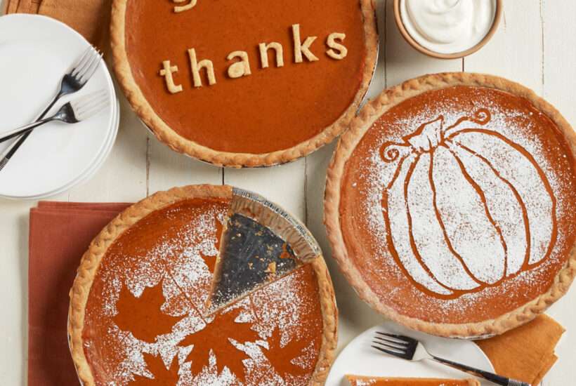 Holiday Meal Packs at Hyvee
