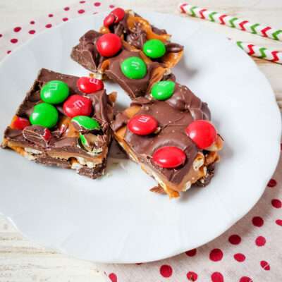 chocolate caramel pretzel bars