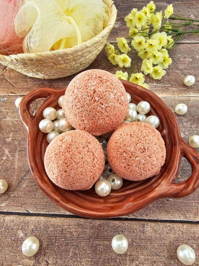 Natural Clay Bath Bombs in a brown bowl