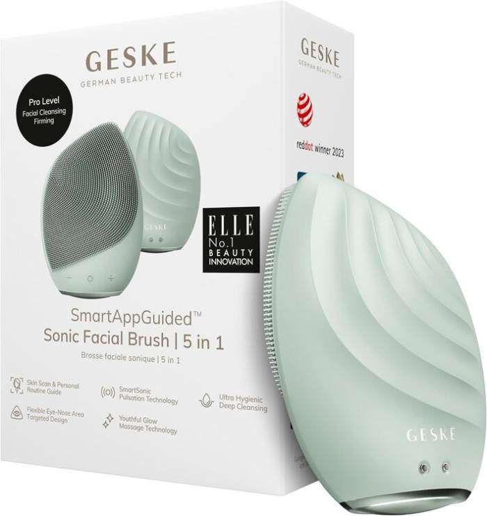 GESKE SmartAppGuided™ Sonic Facial Brush 5 in 1 stock image