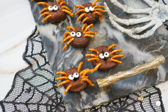 Halloween Spider Donuts