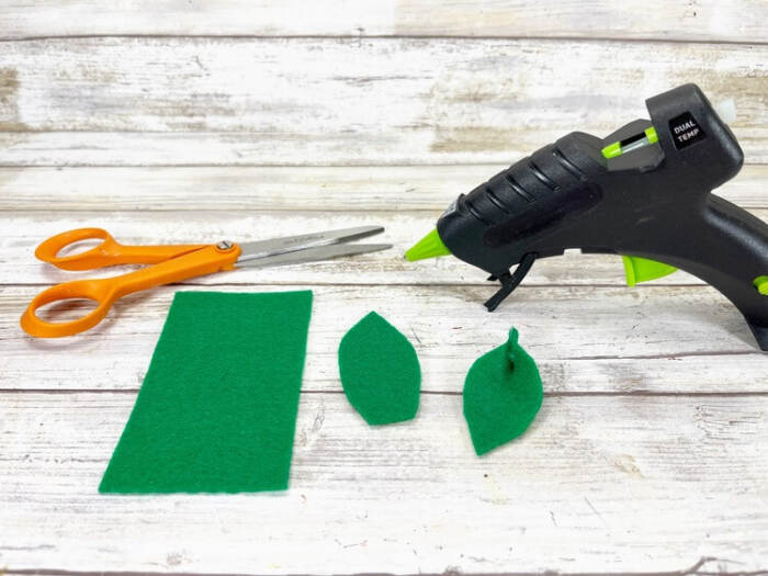 creating the leaves with green felt
