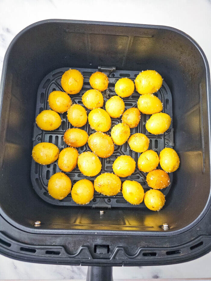 potatoes in the air fryer