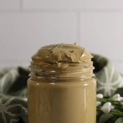 poison ivy paste diy in a jar.